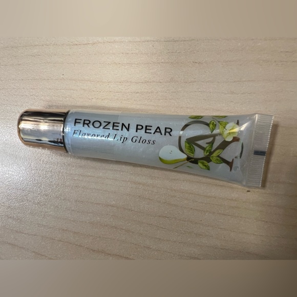 Victoria's Secret Other - NEW Victoria’s Secret lipgloss